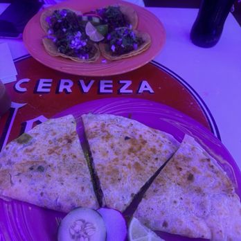 Desvelados - the Godzilla de Pastor and tacos callejeros de asada. - Mexican Near Me - Glendale, California