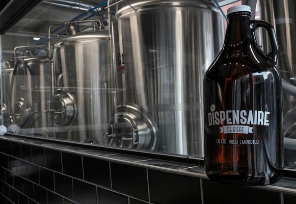 Dispensaire Microbrasserie // Dispensary Brewing Co. by null