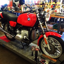 TrophyMoto LLC - Sweet R65 in for a carb rebuild and new ignition