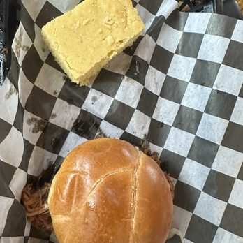 Barbecue And Bourbon - Barbeque Near Me - Speedway, Indiana Barbecue And Bourbon - Barbeque Near Me - Speedway, Indiana