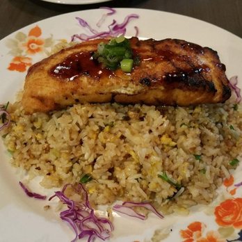 Saigon District Restaurant Presotea - Grilled Slamon with Garlic Fried Rice - Vietnamese Near Me - Huntington Beach, California