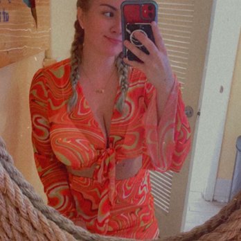 Cabana Club - Bathroom - Lounges Near Me - Key Colony Beach, Florida