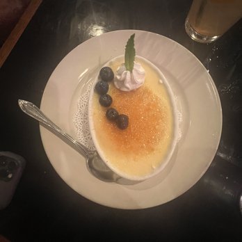 Hatteras Sol Waterside Grill - Key Lime Pie Crème Brûlée (Crème Brûlée du Jour) - New American Near Me - Hatteras, North Carolina Hatteras Sol Waterside Grill - Key Lime Pie Crème Brûlée (Crème Brûlée du Jour) - New American Near Me - Hatteras, North Carolina