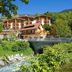 Hôtel Les Bains - Hôtel Les Bains