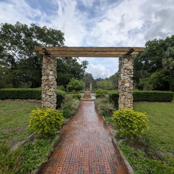 Ravine Gardens State Park - Parks Near Me - Palatka, Florida