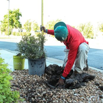 Custom Lawn & Landscape - Landscaping Near Me - Olathe, Kansas Custom Lawn & Landscape - Landscaping Near Me - Olathe, Kansas