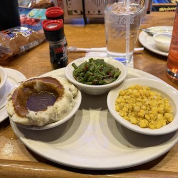Texas Roadhouse - Barbeque Near Me - Denver, Colorado