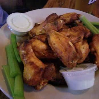Hattricks - Wings - American Near Me - Tampa, Florida Hattricks - Wings - American Near Me - Tampa, Florida