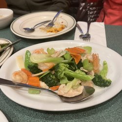Shrimp with Snow Peas
