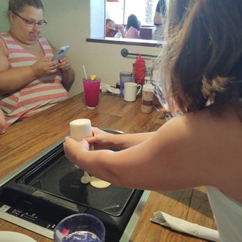 Slappy Cakes - Breakfast & Brunch Near Me - Lahaina, Hawaii Slappy Cakes - Breakfast & Brunch Near Me - Lahaina, Hawaii