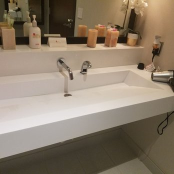 Bike Hotel Spa - Women restroom - Skin Care Near Me - Bell Gardens, California