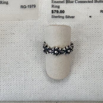 James Avery Craftsman - Jewelry Near Me - Bee Cave, Texas