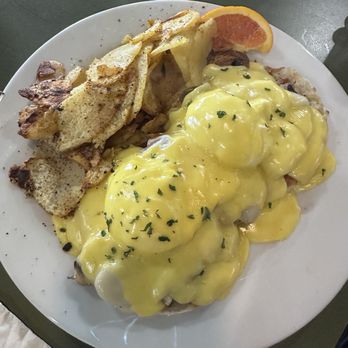 Frog Pond - Breakfast & Brunch Near Me - North Redington Beach, Florida Frog Pond - Breakfast & Brunch Near Me - North Redington Beach, Florida