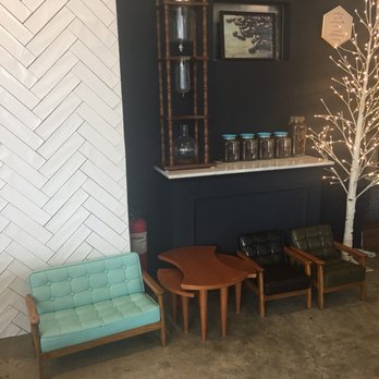 Cafe Dia - Cute little furniture - Cafes Near Me - Angeles City, PAM
