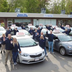 Tanner City Auto - Tanner City Auto School fleet and employees