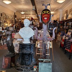 Dennis Holzman Antiques