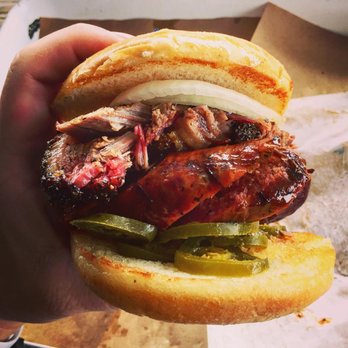 Stiles Switch BBQ & Brew - Buford T's Diabolo Sandwich - Barbeque Near Me - Austin, Texas