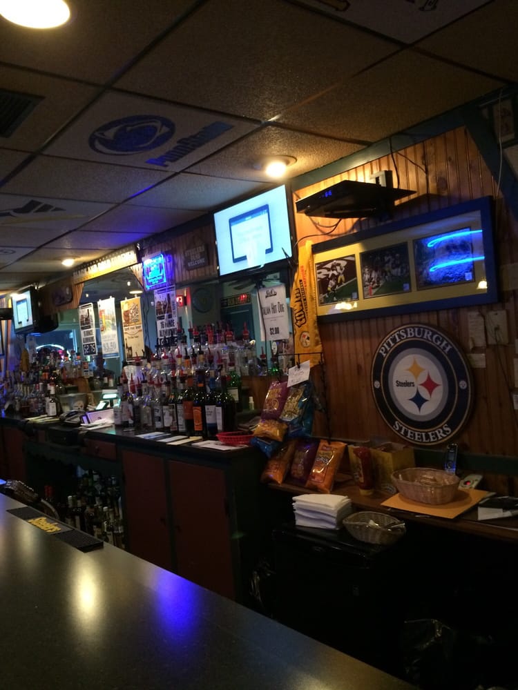 NICK’S INN 62 Updated October 2024 18 Reviews 1890 E State St