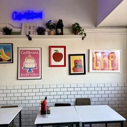 Cafe Weekend - Inside