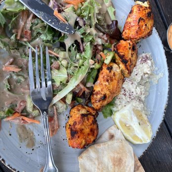 Crimson - Chicken kabob, garden salad, Babaganoush. Just okay. - Mediterranean Near Me - Santa Monica, California Crimson - Chicken kabob, garden salad, Babaganoush. Just okay. - Mediterranean Near Me - Santa Monica, California