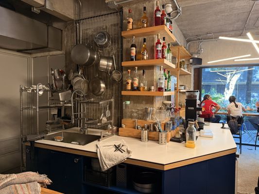 Qūentin Café by null