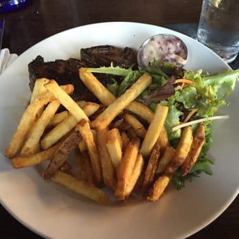 Merchant - Steak frites - Cocktail Bars Near Me - Madison, Wisconsin