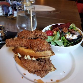 Flour Mill Scratch Kitchen Restaurant - Chicken and waffles - Canadian (New) Near Me - Niagara Falls, Ontario