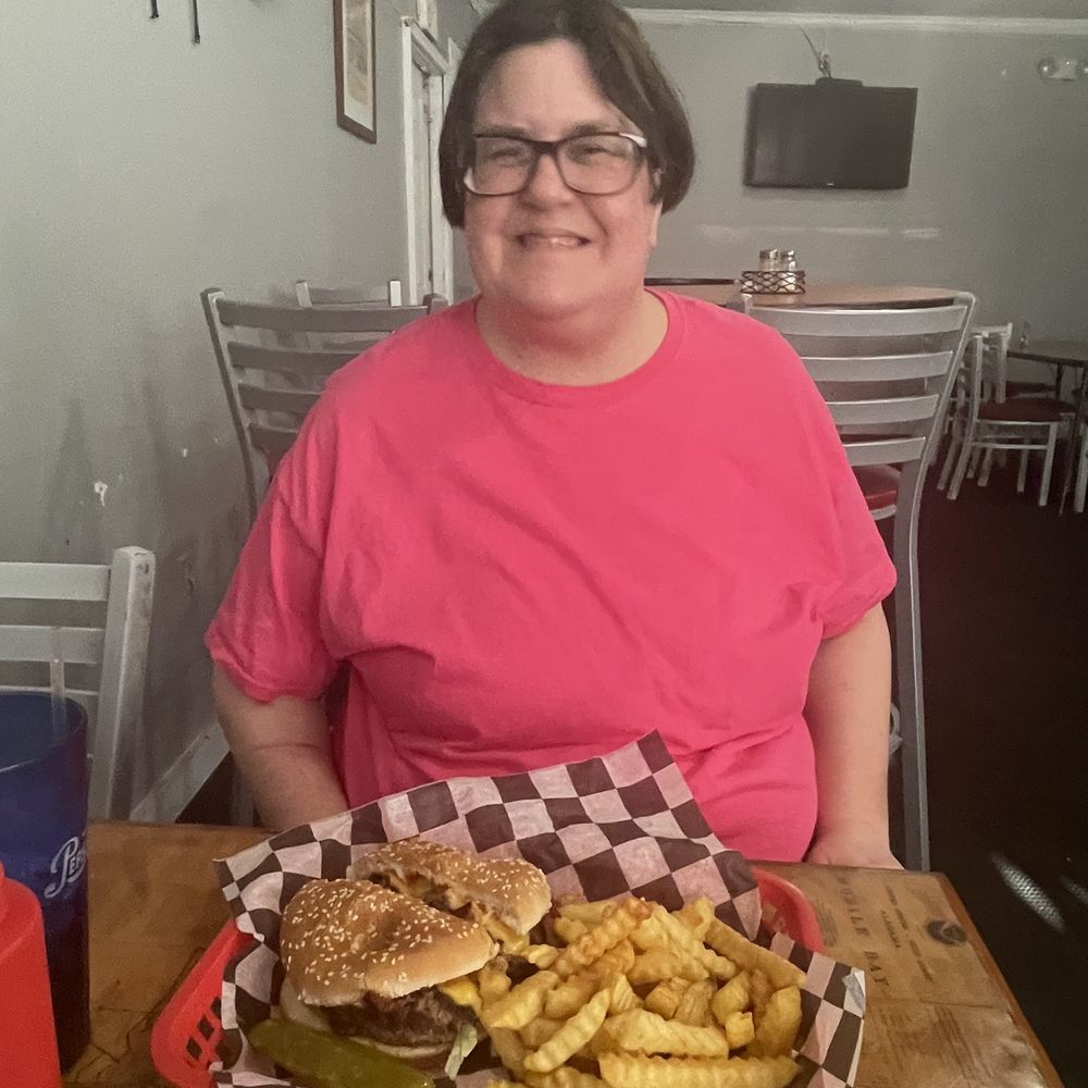 Roshell's Cafe & Deli - Bacon Cheese Steer Burger - Cafes Near Me - Mobile, Alabama Roshell's Cafe & Deli - Bacon Cheese Steer Burger - Cafes Near Me - Mobile, Alabama