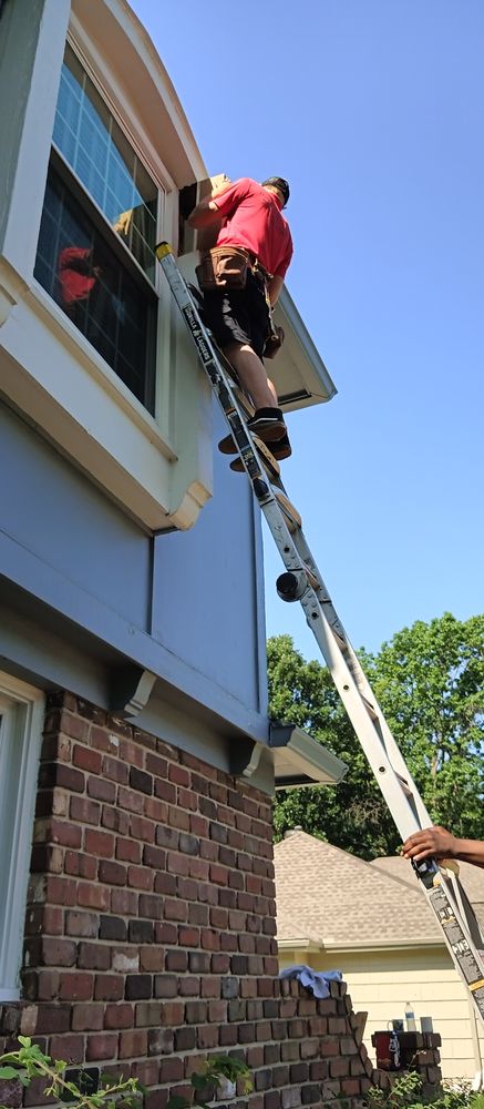 Slide of Handy Heltons