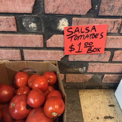 Valley Fresh Produce - Tomatos