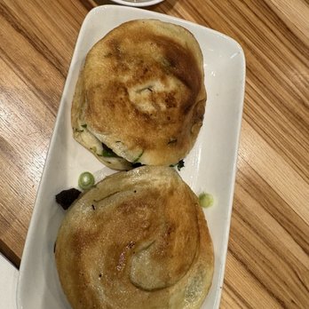 dan modern chinese - pork belly bun - Chinese Near Me - Manhattan Beach, California dan modern chinese - pork belly bun - Chinese Near Me - Manhattan Beach, California