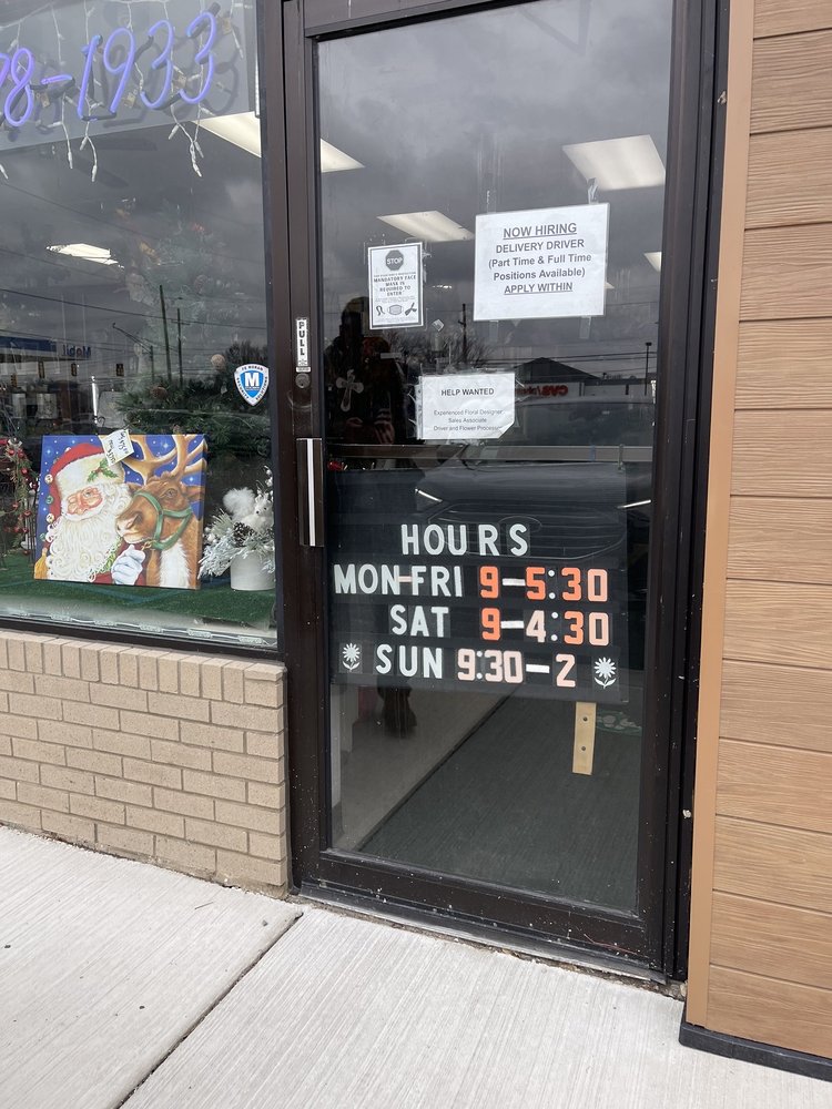 SAM’S FLORIST Updated October 2024 25 Photos & 30 Reviews 13480 E