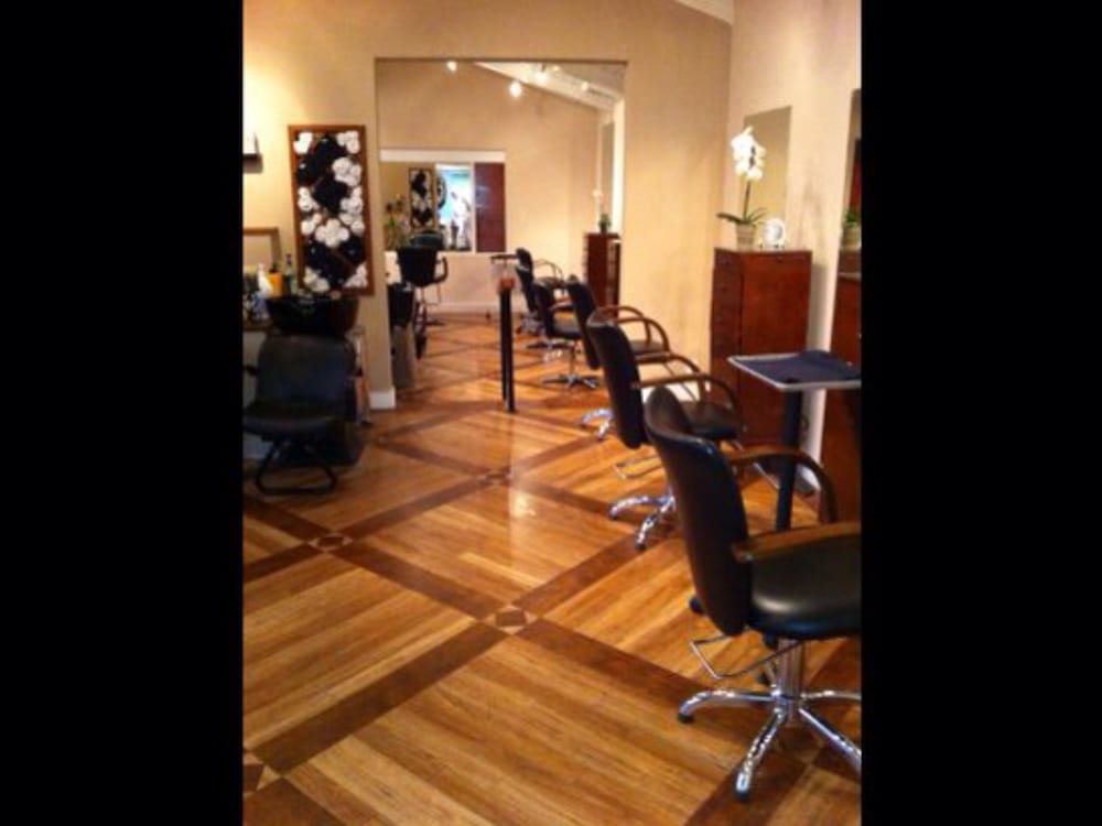 Thomas David Salon Logo