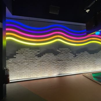 Puttshack - Louisville - Mini Golf Near Me - Louisville, Kentucky