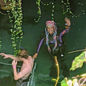 Devil's Den Prehistoric Spring - Scuba diving in the den - Scuba Diving Near Me - Williston, Florida Devil's Den Prehistoric Spring - Scuba diving in the den - Scuba Diving Near Me - Williston, Florida