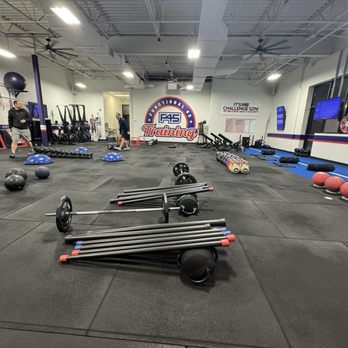 F45 Training Centennial East - 2nd home - Trainers Near Me - Centennial, Colorado