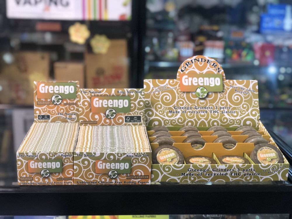 SMOKE OUTLET PLUS 12 Photos Tobacco Shops 1645 Dundas Street E