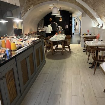 Hôtel le Pradey - Breakfast area - Hotels Near Me - Paris, 75
