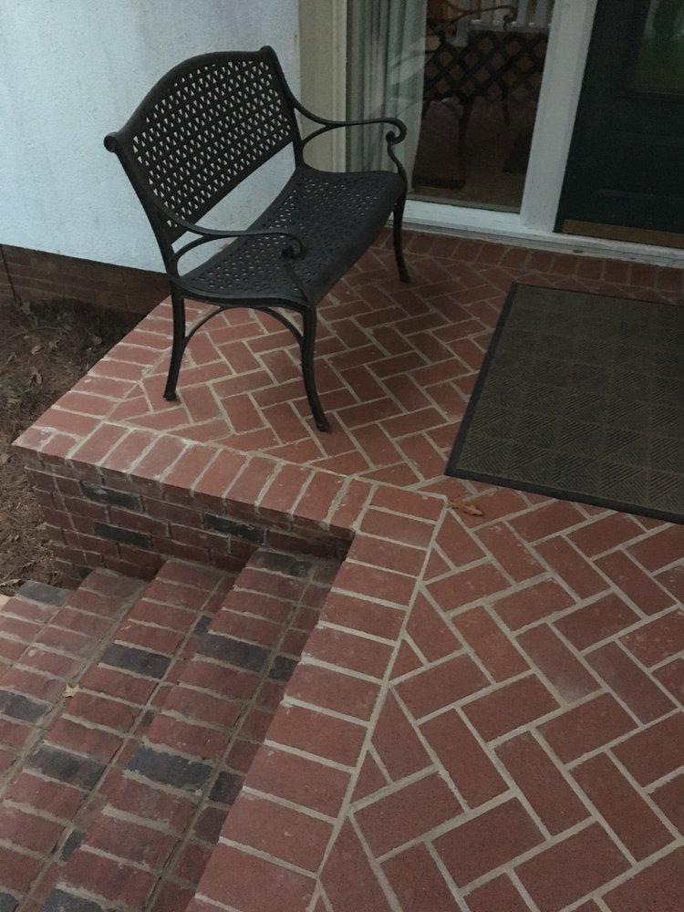 CLASSIC CONSTRUCTION AND REMODELING LLC