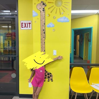 Kidz Dental Home - Pediatric Dentists Near Me - Northridge, California