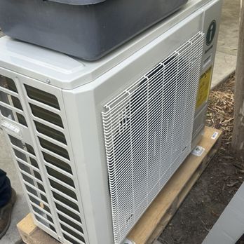 TriCounty Services - Replacing unit outside - Heating & Air Conditioning/HVAC Near Me - Ventura, California TriCounty Services - Replacing unit outside - Heating & Air Conditioning/HVAC Near Me - Ventura, California