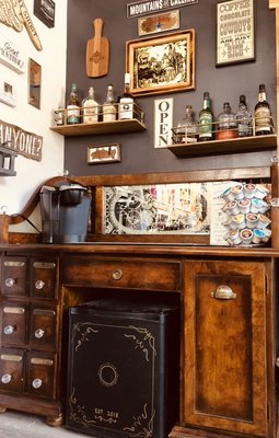 The Parlour Room by null