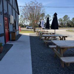 The Wobbly Whale - Outside seating plus more