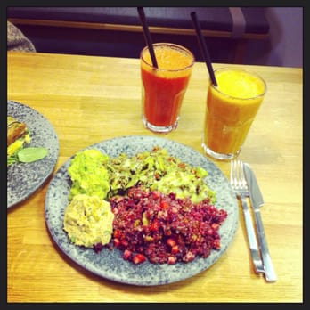 42Raw - Lækker salat med hummus og avokado samt 2 lækre juices. - Vegan Near Me - Hellerup, 84