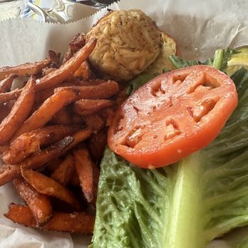 Crabcake Factory Bayside - Crabcake Sandwich - Seafood Near Me - Selbyville, Delaware