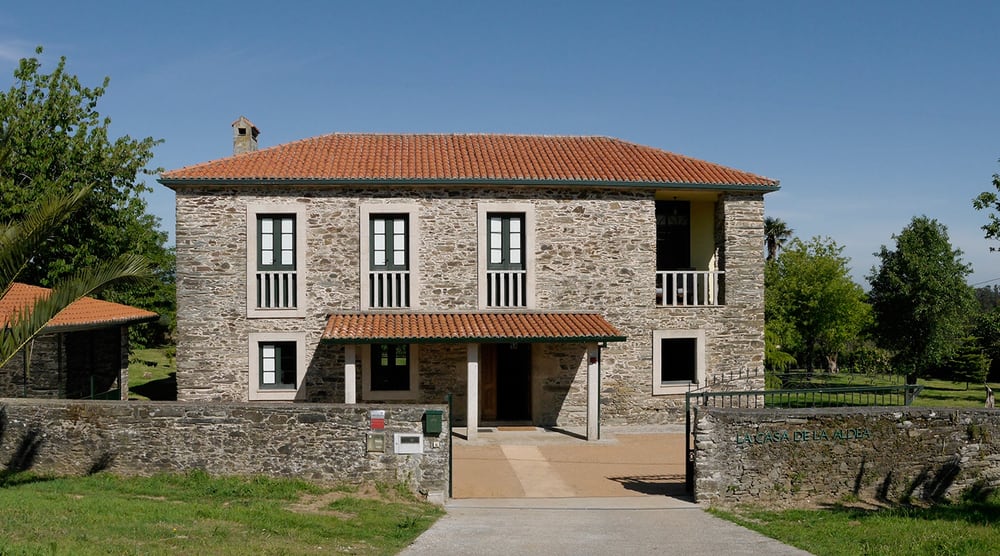 Nostián, la aldea fronteriza de A Coruña “aislada” por las restricciones