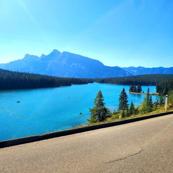 Banff National Park - Two Jack Lake - Parks Near Me - Banff, Alberta Banff National Park - Two Jack Lake - Parks Near Me - Banff, Alberta