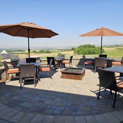Sawtooth Winery - Outside seating area with view.