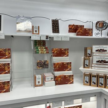 See's Candies - Candy Stores Near Me - Mesa, Arizona See's Candies - Candy Stores Near Me - Mesa, Arizona