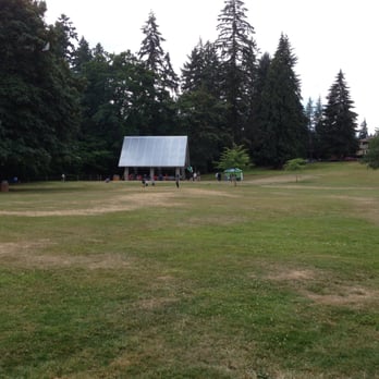 Idylwood Beach Park - Parks Near Me - Redmond, Washington